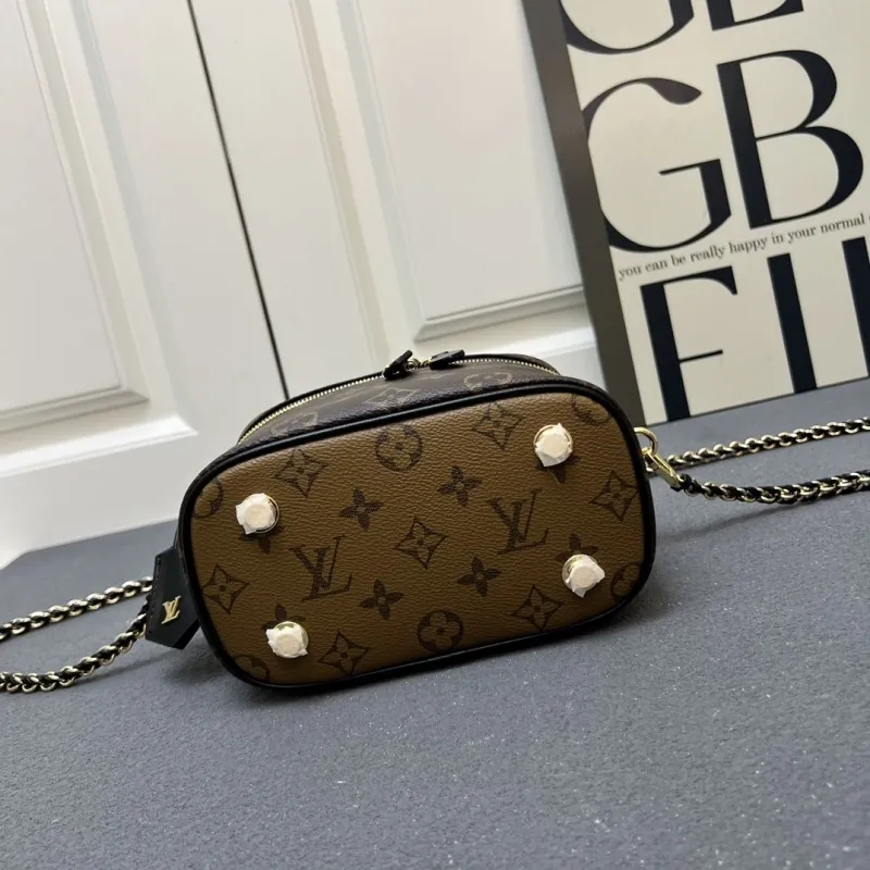 LV Cosmetic Bags-143 - Image 9