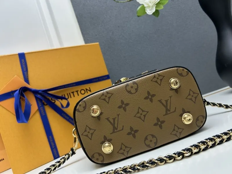 LV Cosmetic Bags-144 - Image 7
