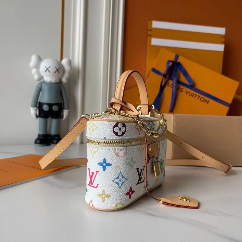 Alternative view of LV Cosmetic Bags-146