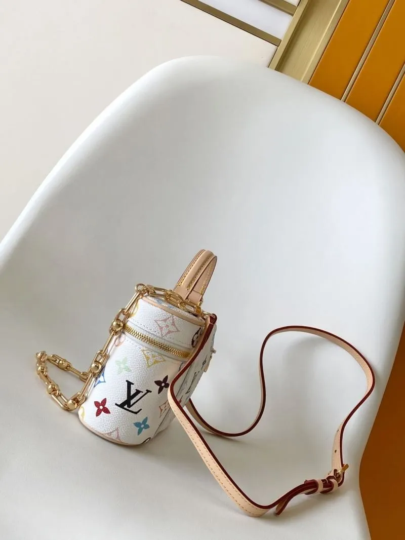 Alternative view of LV Cosmetic Bags-153