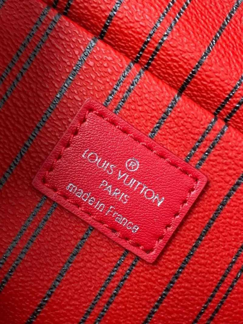 LV Cosmetic Bags-154 - Image 9