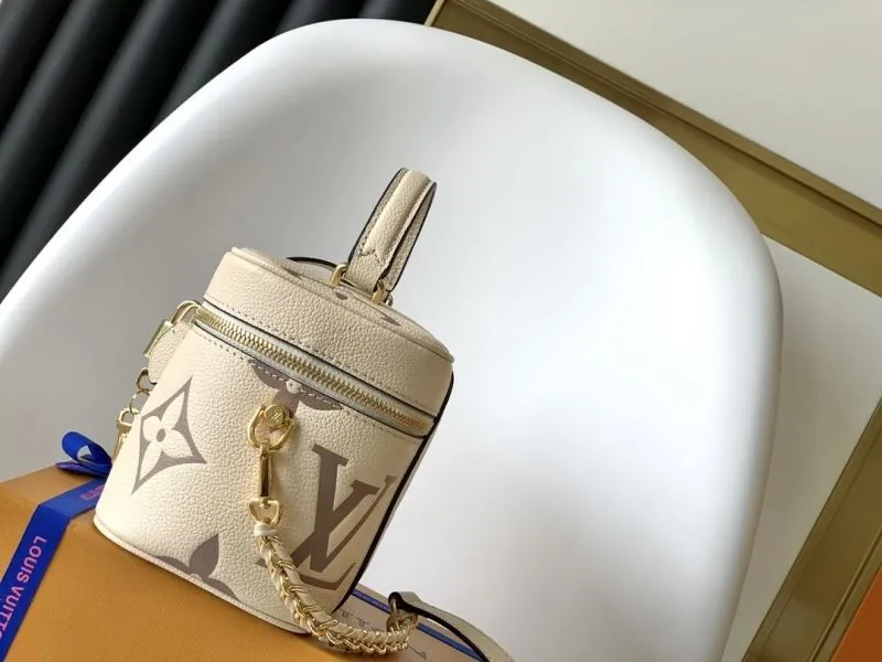 Alternative view of LV Cosmetic Bags-155