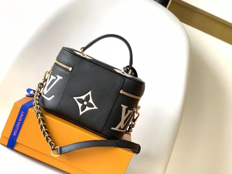 LV Cosmetic Bags-156 - Image 3