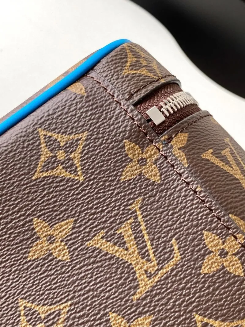 LV Cosmetic Bags-163 - Image 3