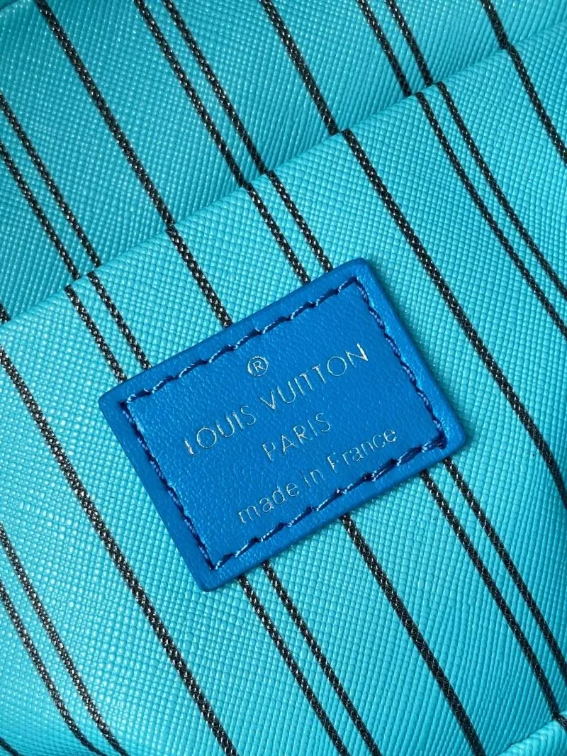 LV Cosmetic Bags-163 - Image 6