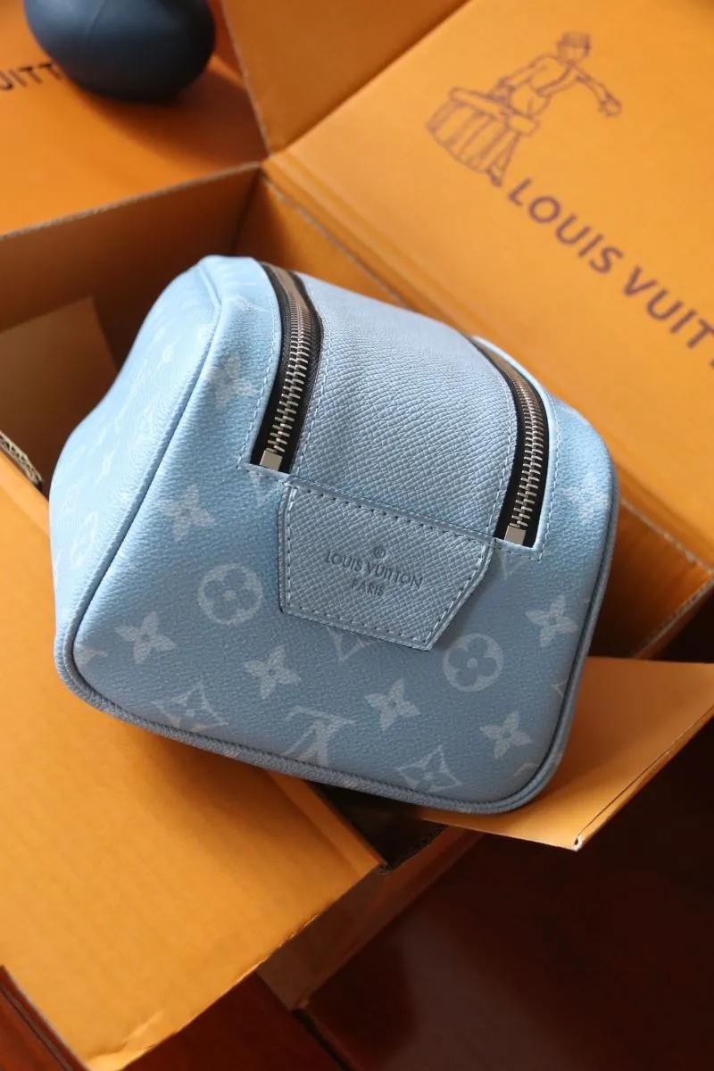 LV Cosmetic Bags-166 - Image 3