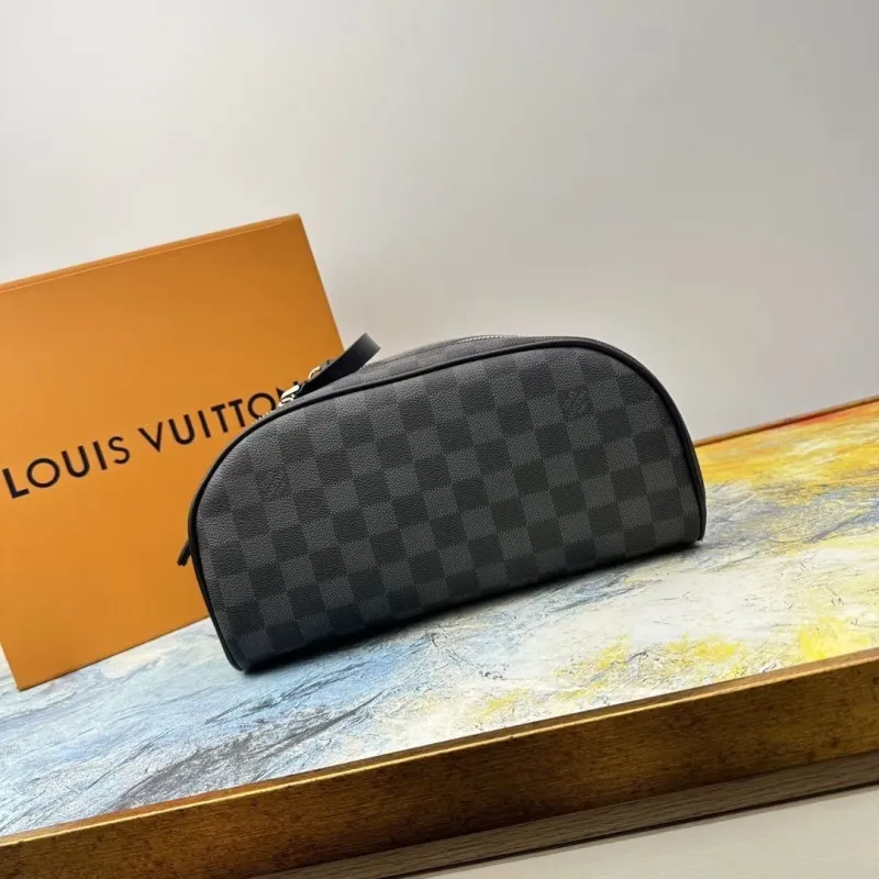 LV Cosmetic Bags-168 - Image 3