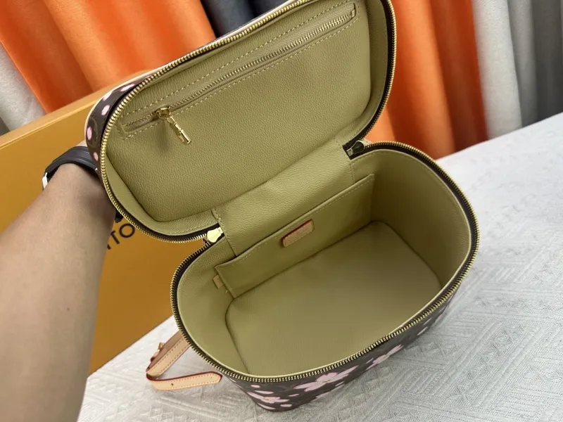 LV Cosmetic Bags-176 - Image 8