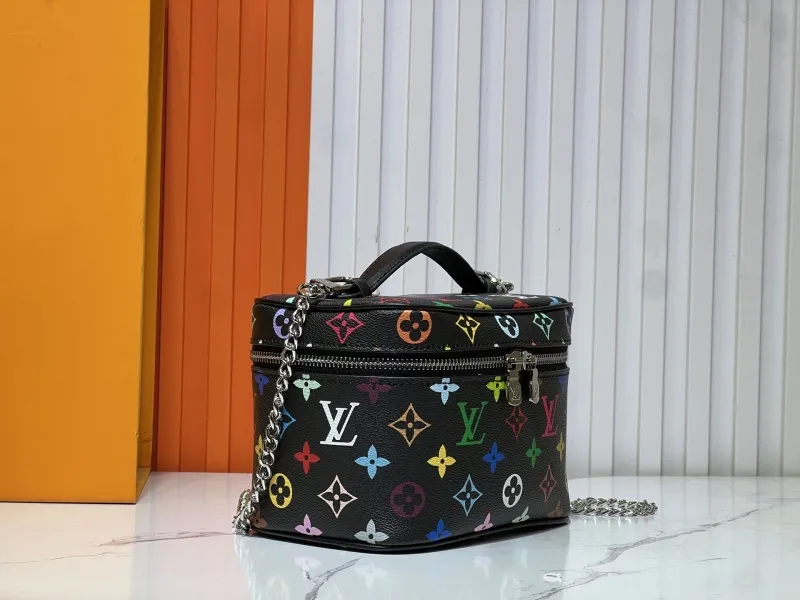 Alternative view of LV Cosmetic Bags-183