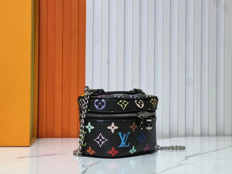 Alternative view of LV Cosmetic Bags-185