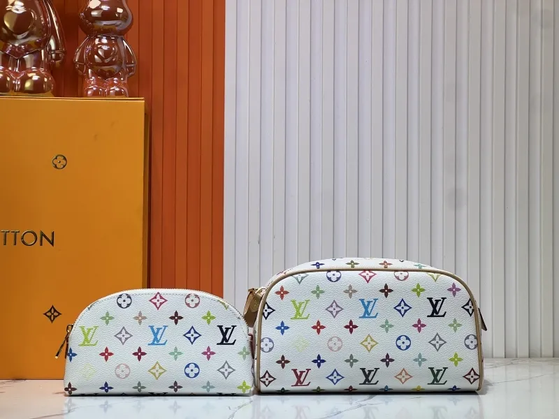LV Cosmetic Bags-187