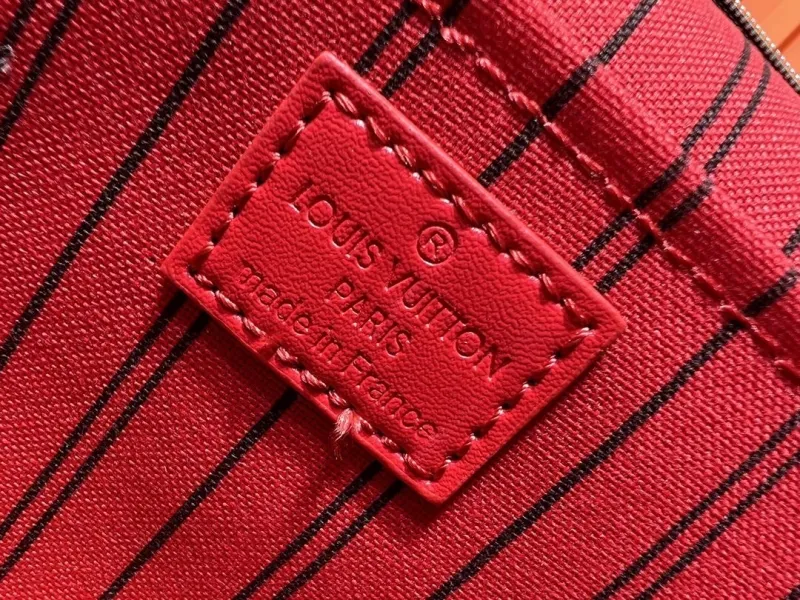 LV Cosmetic Bags-188 - Image 9