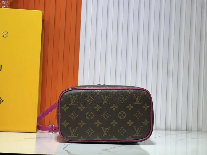 LV Cosmetic Bags-191 - Image 5