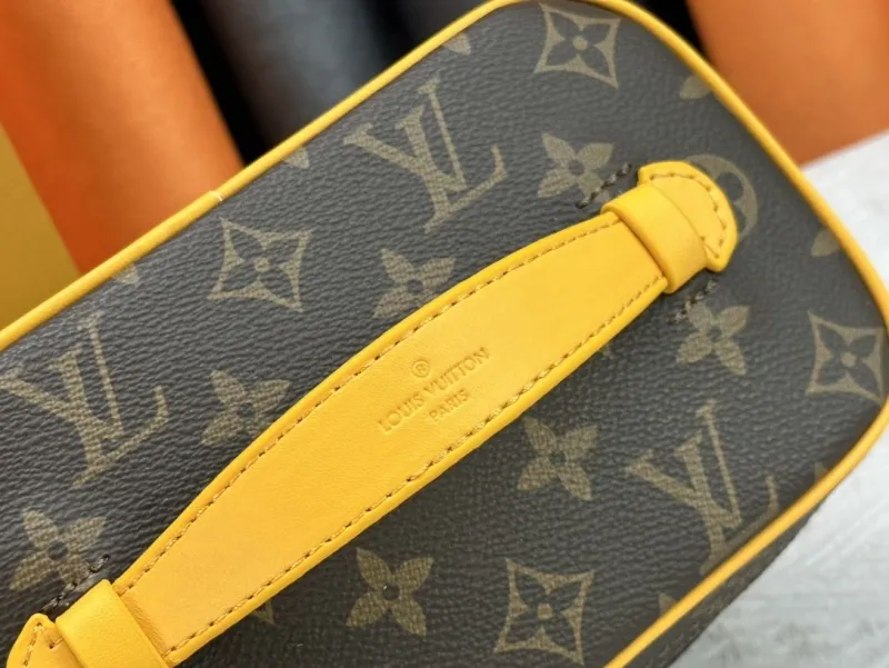 LV Cosmetic Bags-196 - Image 7