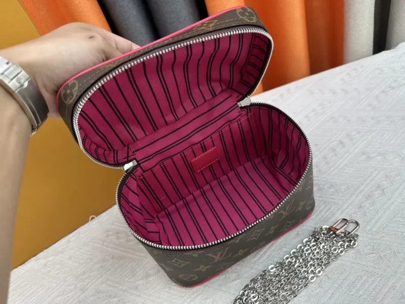 LV Cosmetic Bags-197 - Image 8