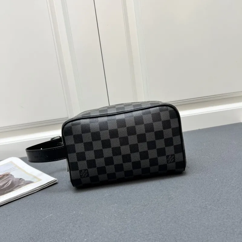 LV Cosmetic Bags-201