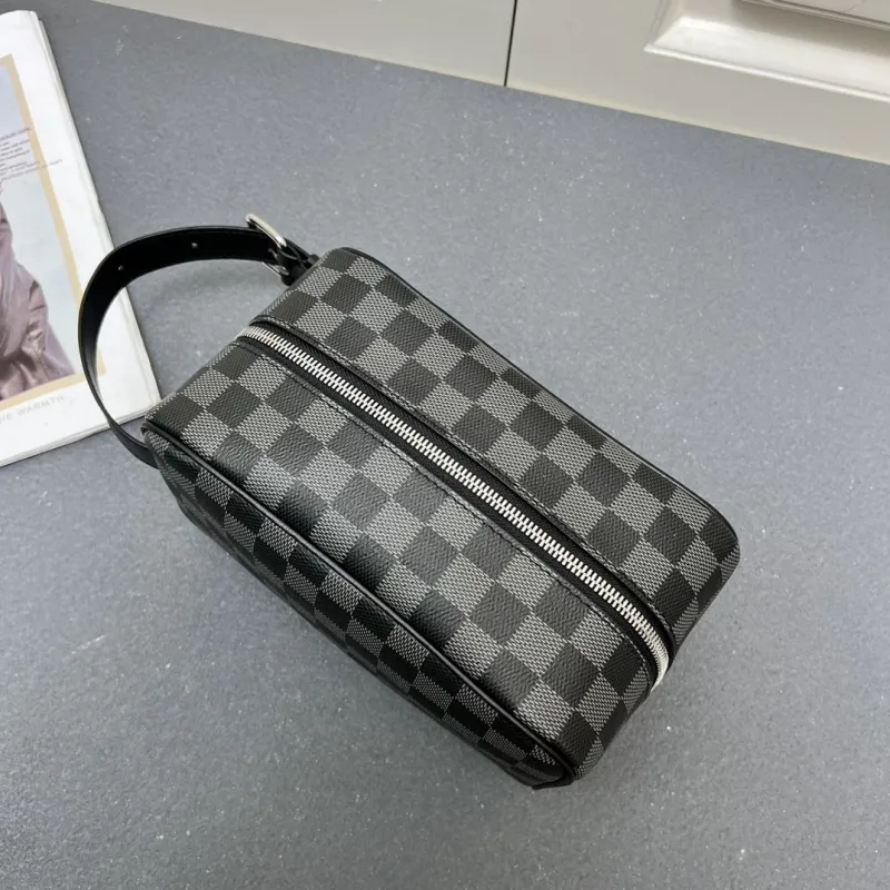 LV Cosmetic Bags-201 - Image 4