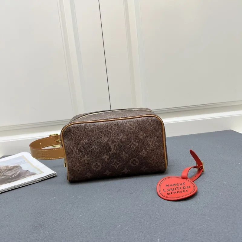 Alternative view of LV Cosmetic Bags-204