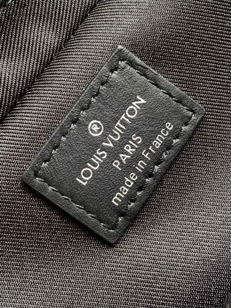 LV Mens Briefcases-5 - Image 9