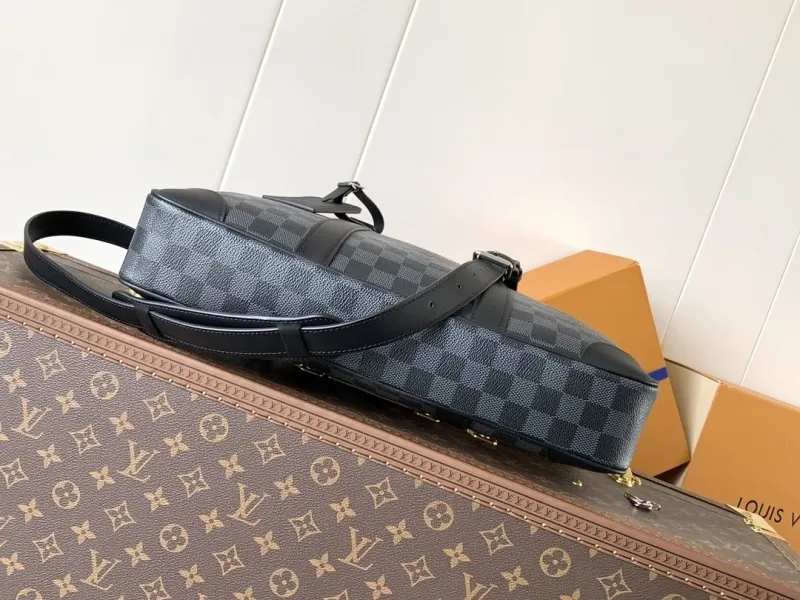 LV Mens Briefcases-9 - Image 4