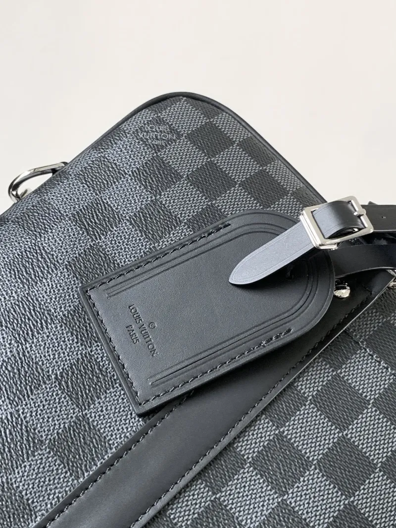LV Mens Briefcases-9 - Image 5