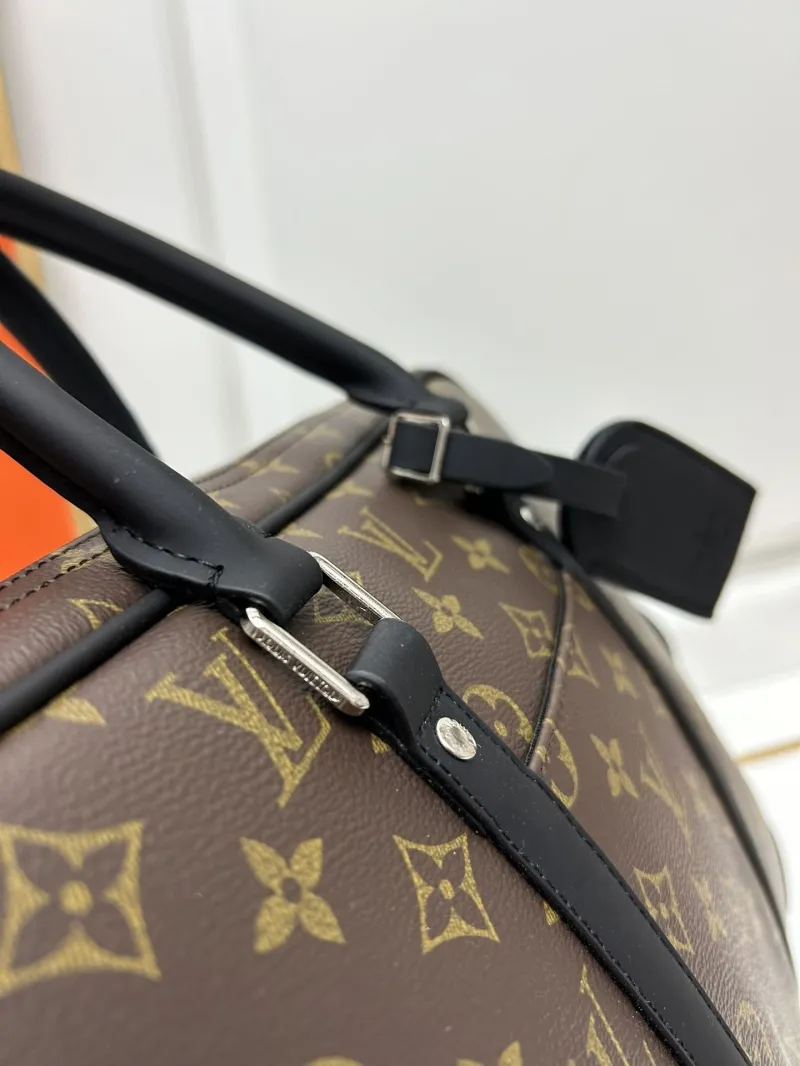 LV Mens Briefcases-17 - Image 8