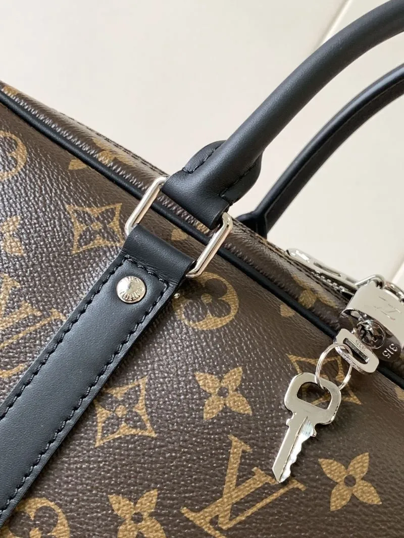 LV Mens Briefcases-27 - Image 3