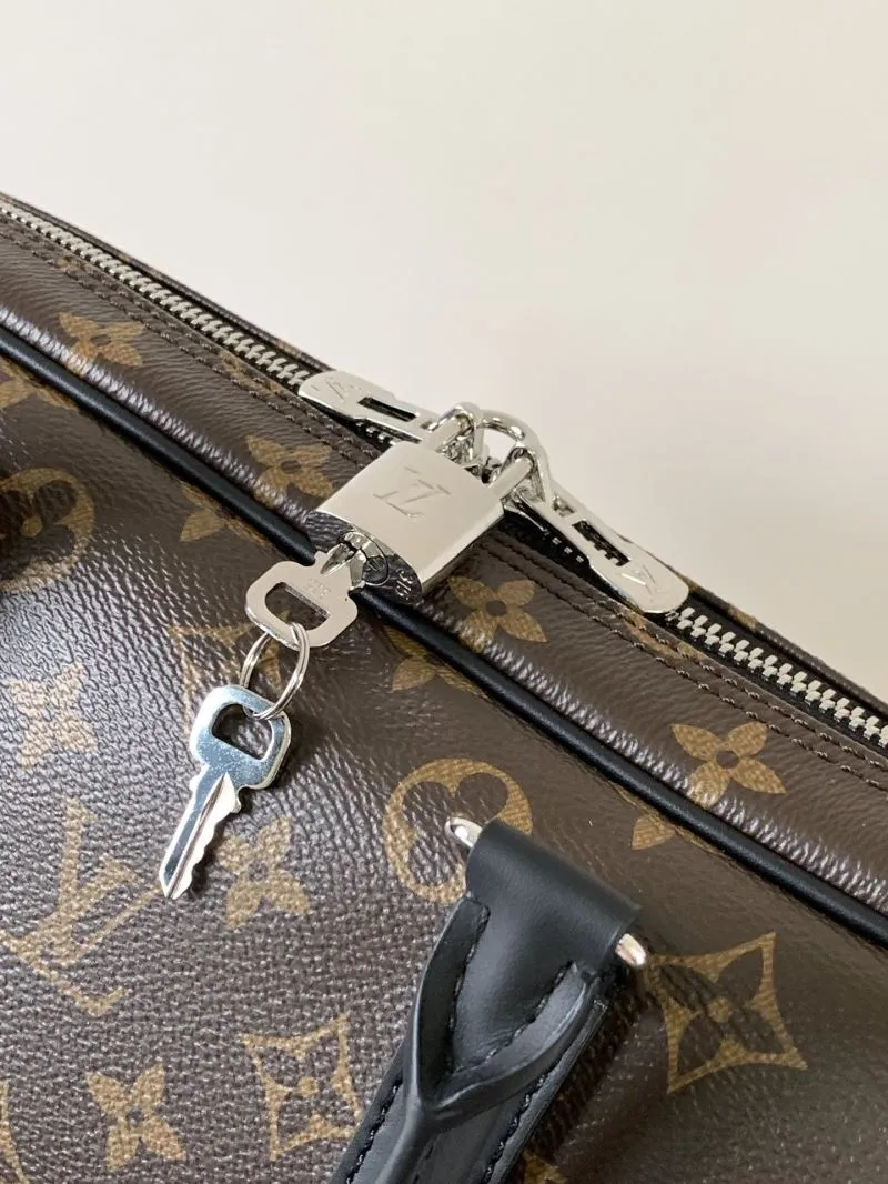 LV Mens Briefcases-27 - Image 4