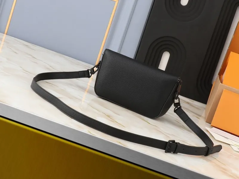 Alternative view of LV Satchel bags-17