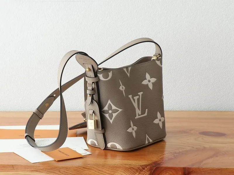 Alternative view of LV Satchel bags-126