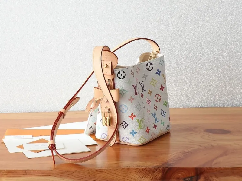 Alternative view of LV Satchel bags-130