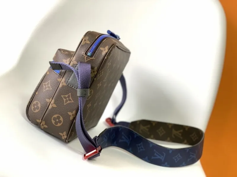 Alternative view of LV Satchel bags-137