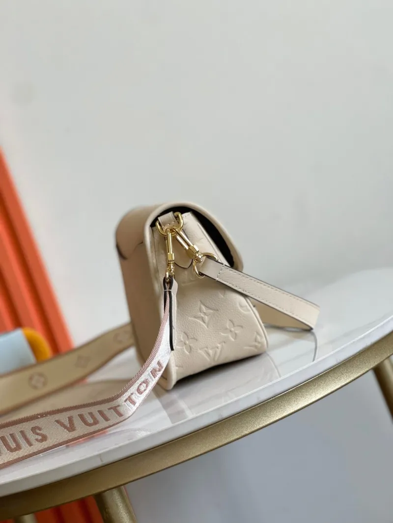 Alternative view of LV Satchel bags-228