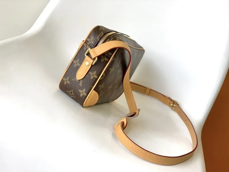 Alternative view of LV Satchel bags-387