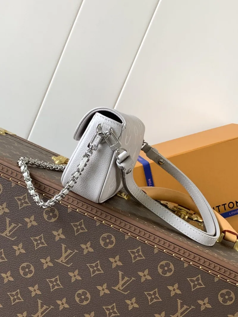 Alternative view of LV Satchel bags-390