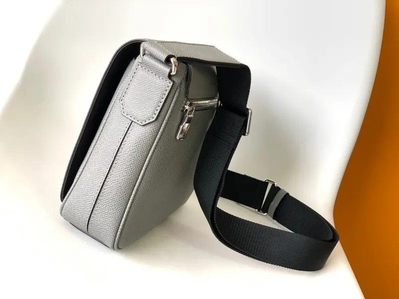Alternative view of LV Satchel bags-392