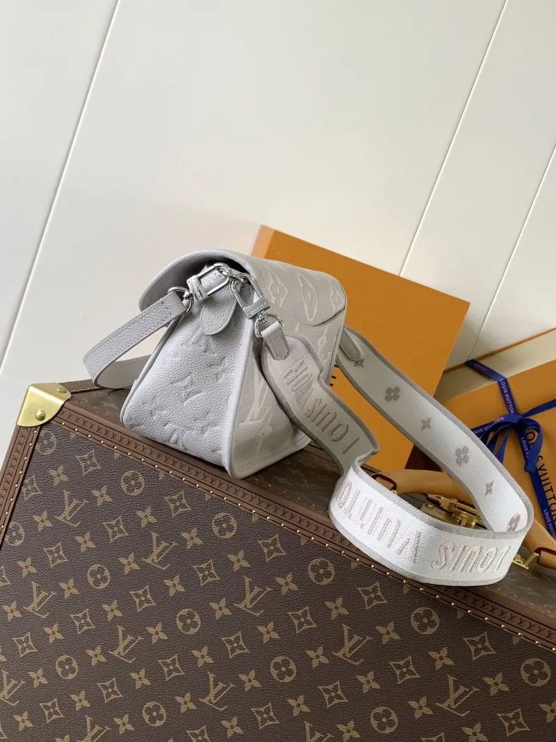 Alternative view of LV Satchel bags-436