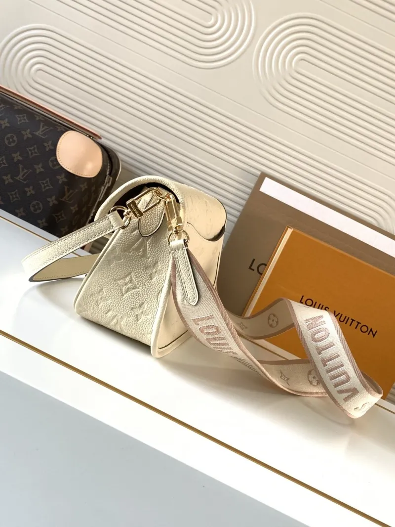 Alternative view of LV Satchel bags-482