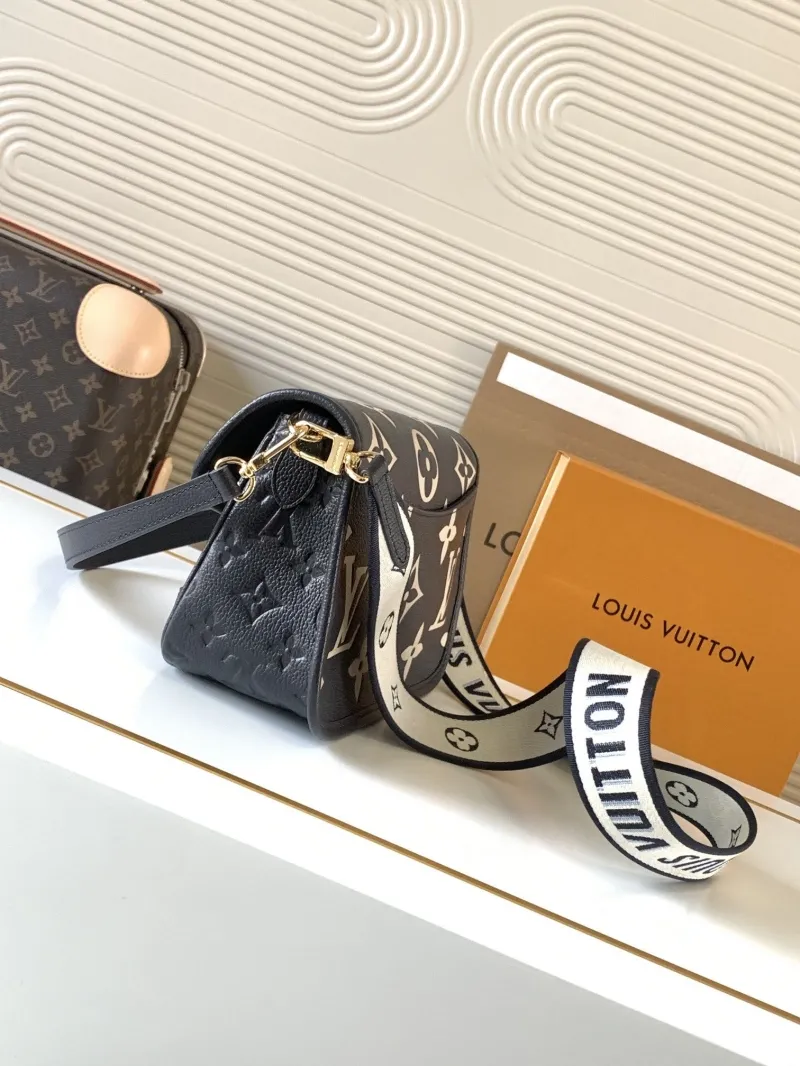 Alternative view of LV Satchel bags-485
