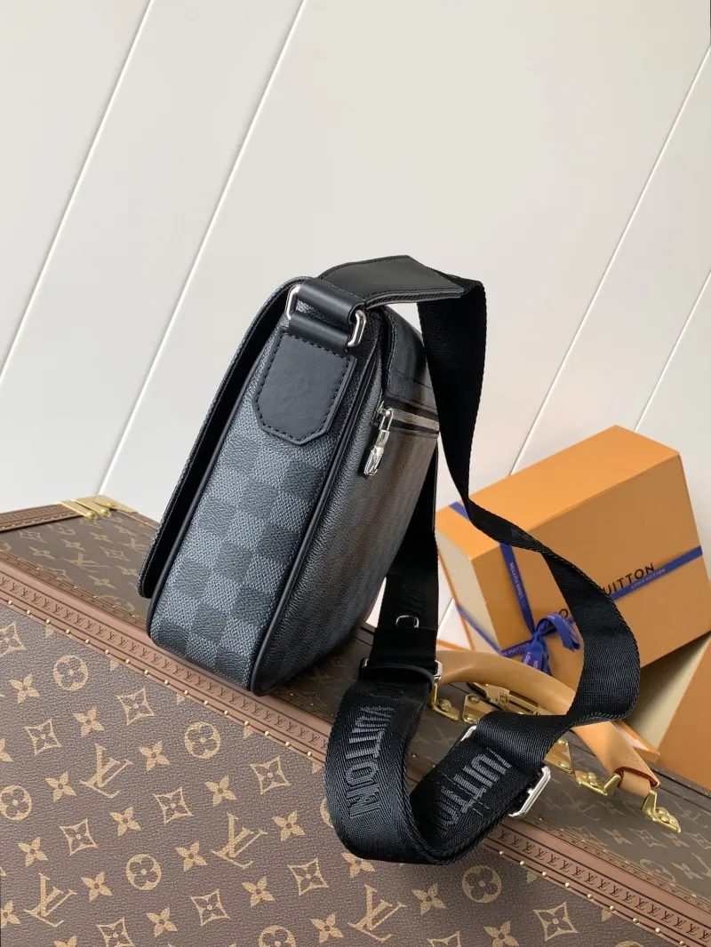 Alternative view of LV Satchel bags-608