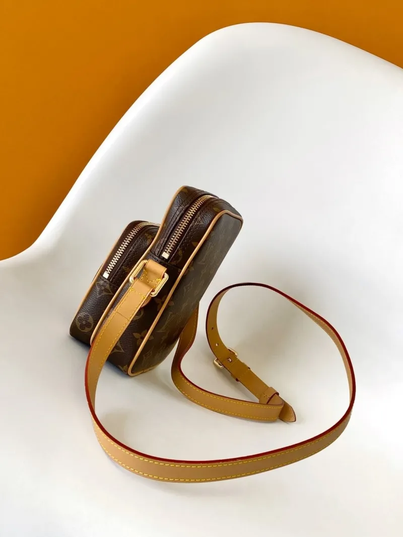 Alternative view of LV Satchel bags-690