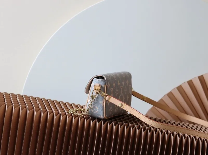 Alternative view of LV Satchel bags-752