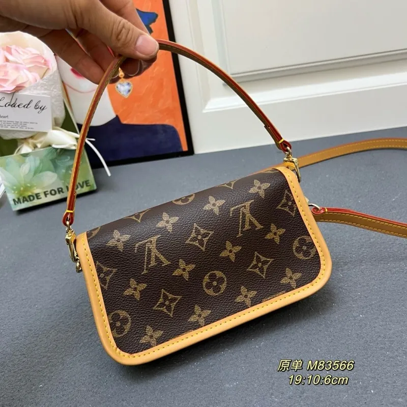 Alternative view of LV Satchel bags-883
