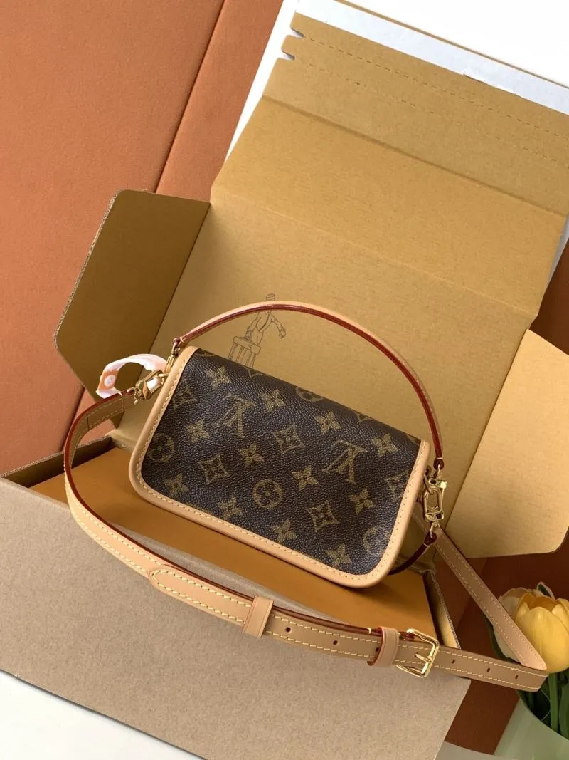 Alternative view of LV Satchel bags-983