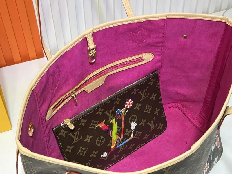 LV Shopping Bags-1 - Image 7