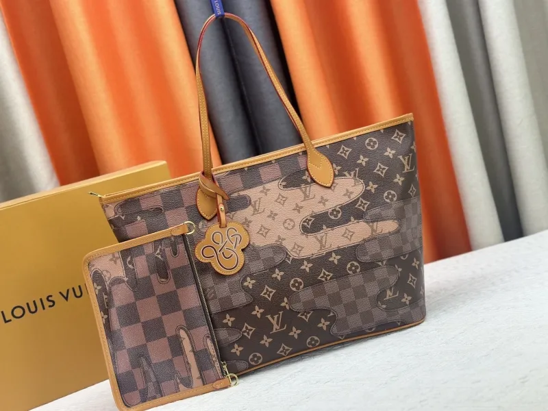 LV Shopping Bags-2