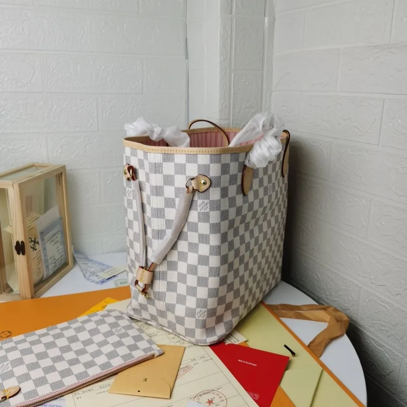 LV Shopping Bags-8 - Image 5