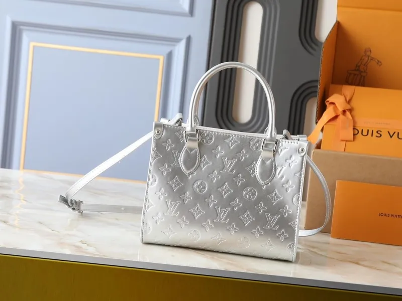 LV Shopping Bags-11