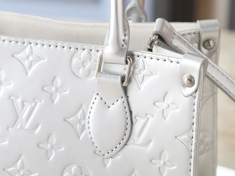 LV Shopping Bags-11 - Image 5