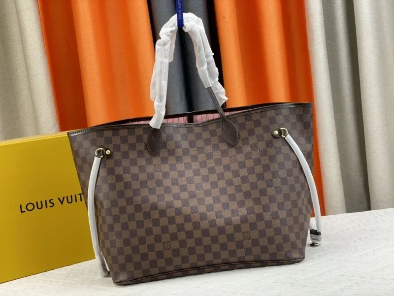 Alternative view of LV Shopping Bags-14